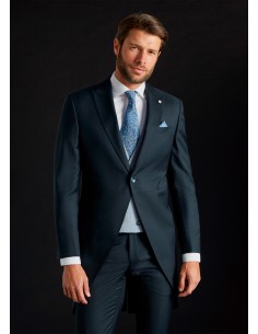 Chaqué azul marino corte aristocrático